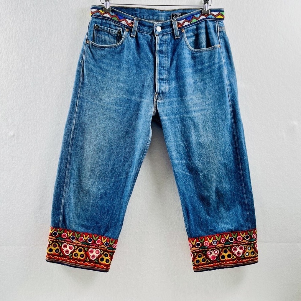 VTG 90's BUZZ 18 BEADED LEVI'S 501 Jeans Sz 10 Tribal Boho Cropped Length UNIQUE
